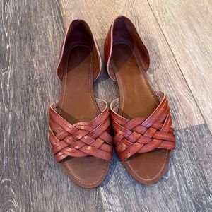 Discontinued Universal Thread Women’s Sandals